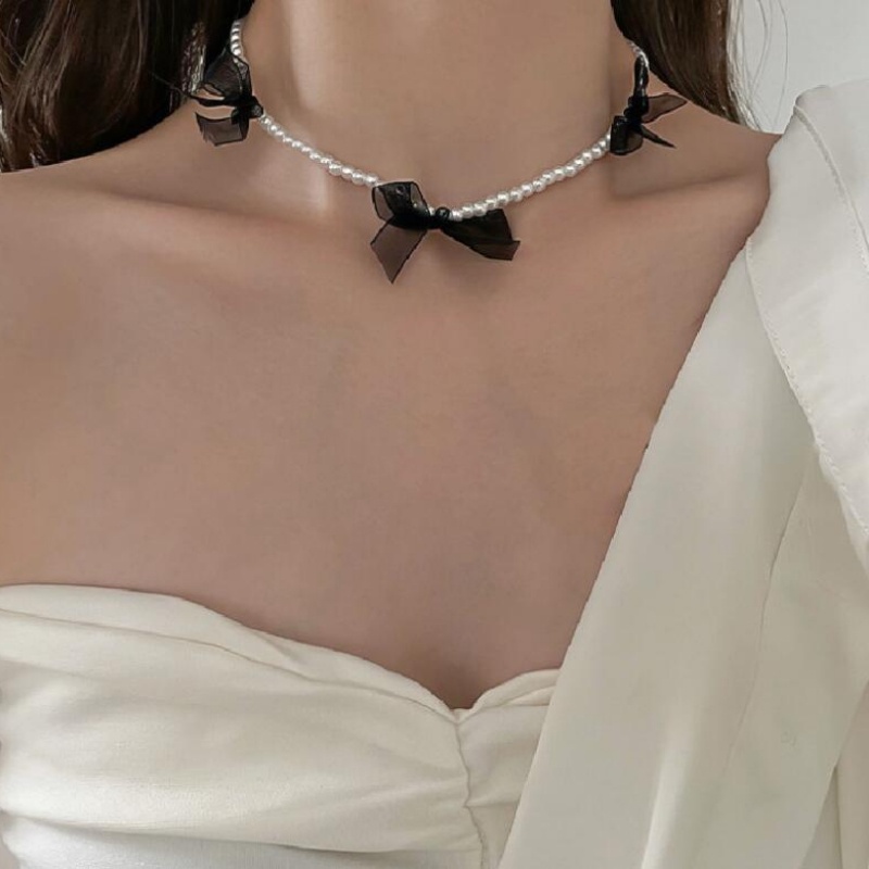 Vòng cổ đính ngọc trai thời trang thu đông cho nữ