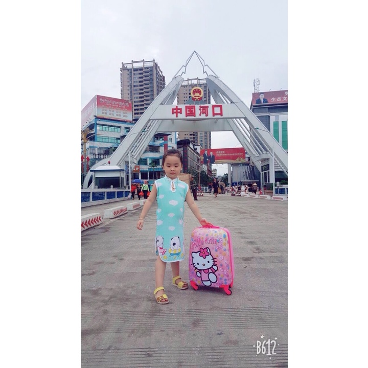 Vali kéo cho trẻ em sale giảm giá