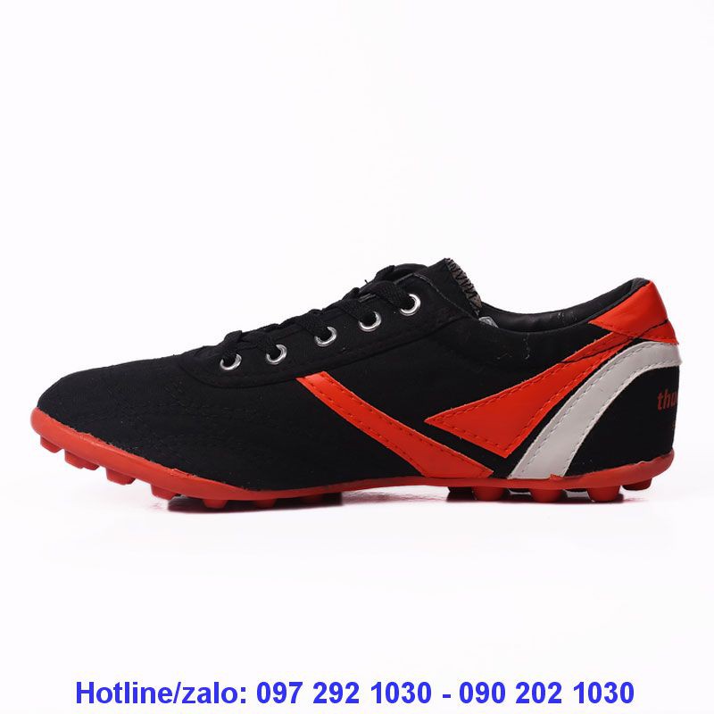 Giày vải Thượng đình đá bóng đinh đen chính hãng BD16