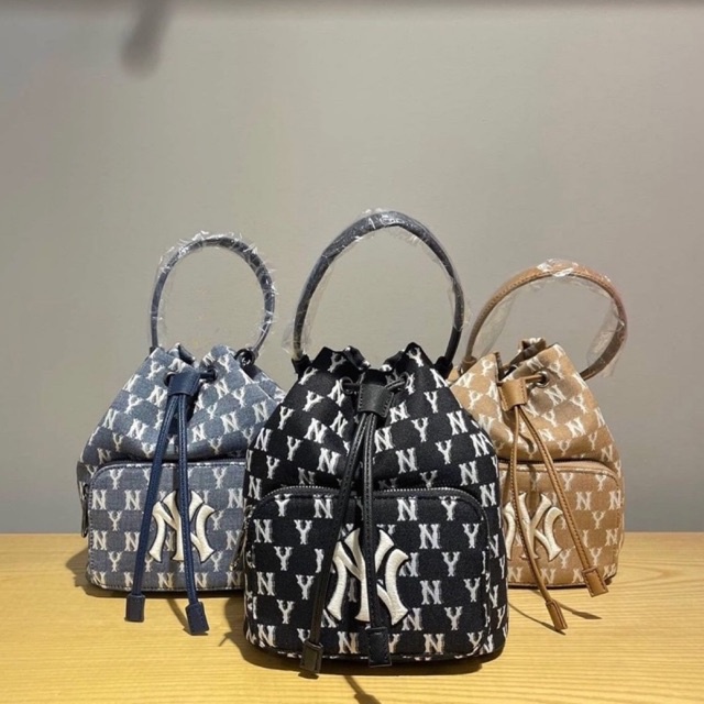 Túi MLB Monogram Jacquard Bucket Bag NY