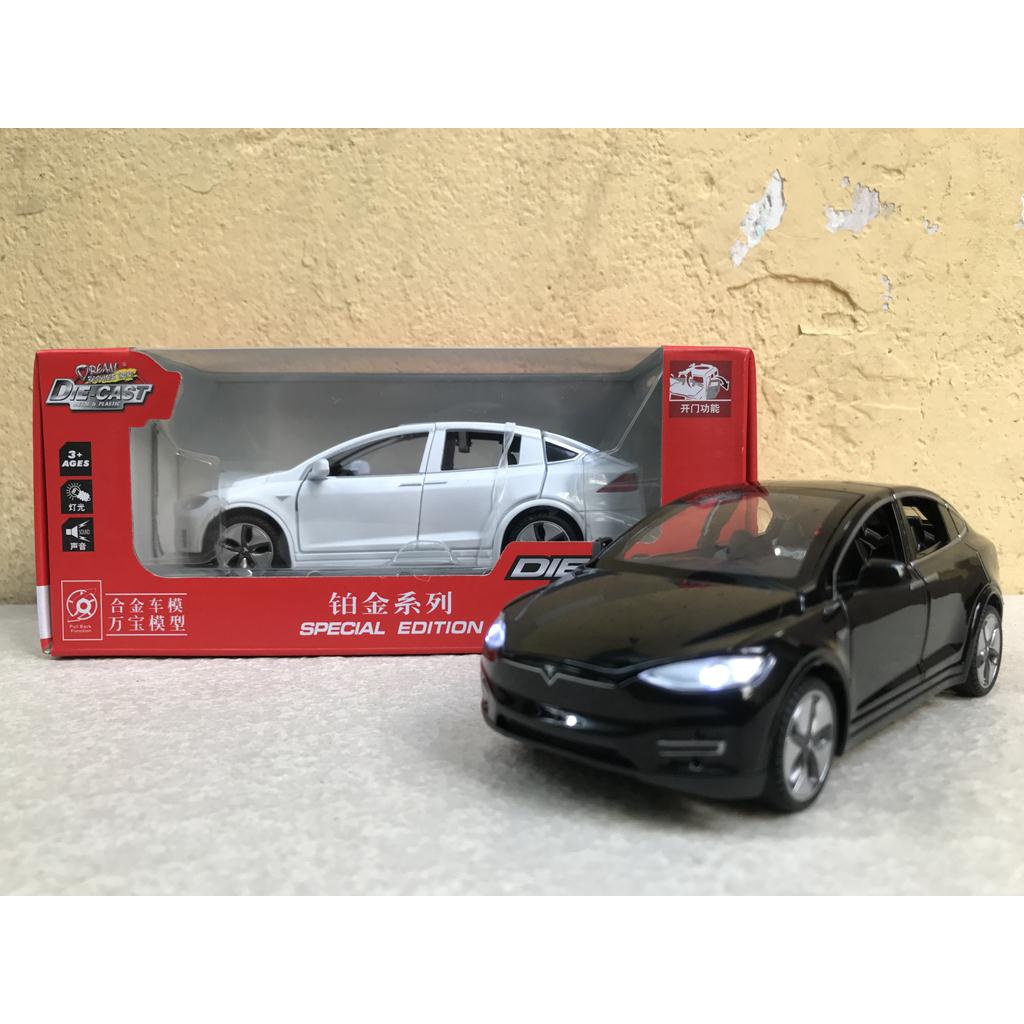Mô hình xe TESLA Model 90X 1:32