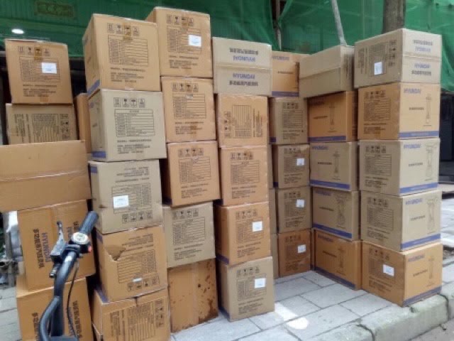 Bàn là cây hơi nước RONGEO- HUYNDAI - Bàn là hơi nước 1618