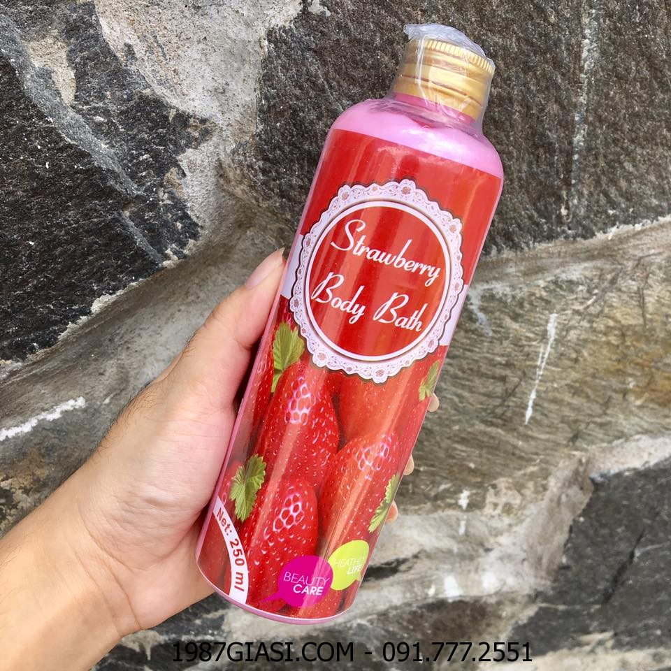 Sữa Tắm Trắng Da Dâu Tây ( Thái Lan )