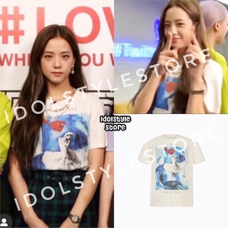 (kèm card idol) áo hoạ tiết của Jisoo