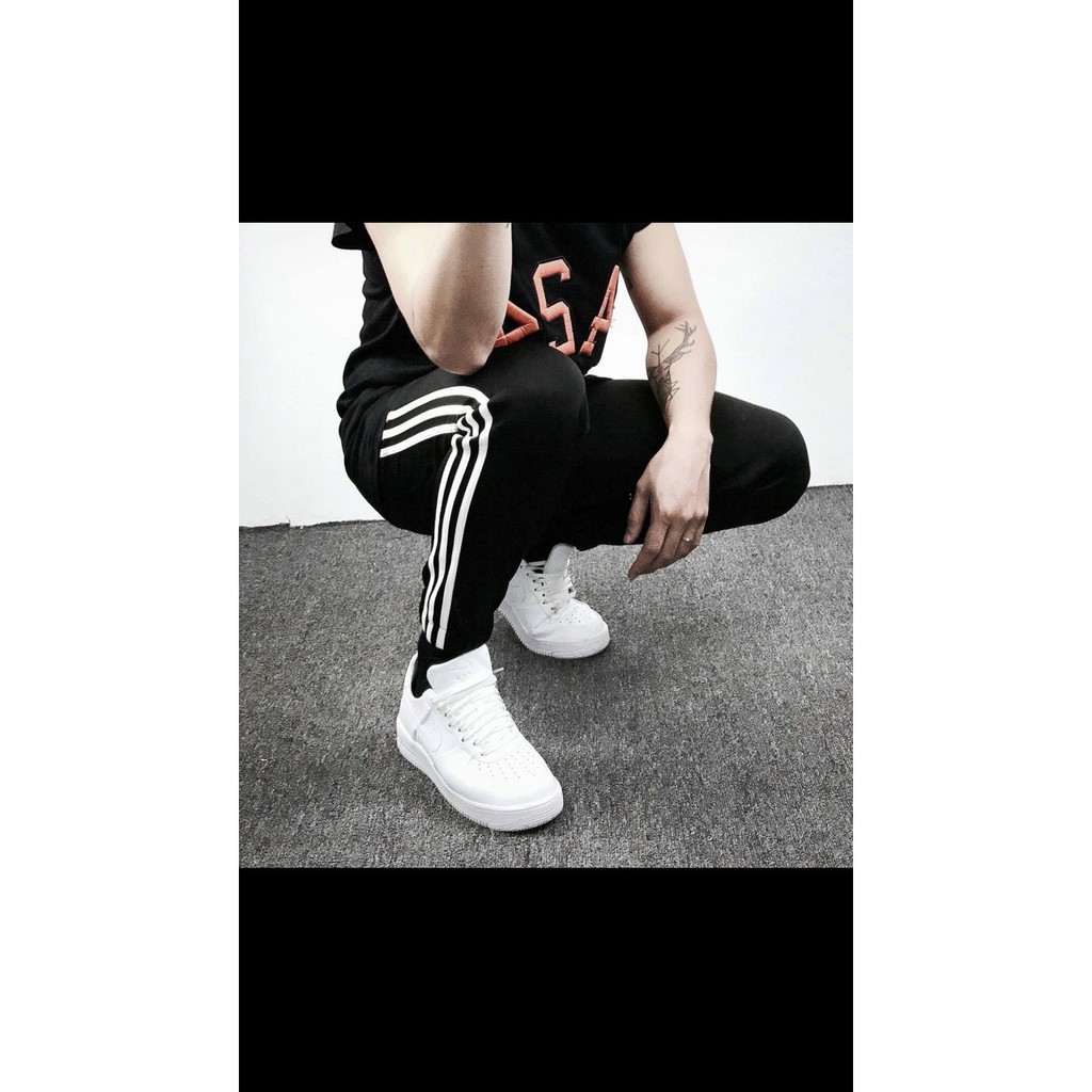 Quần thể thao D-Stripe GUY's Closet, Chất liệu co giãn, Kẻ sọc cá tính | BigBuy360 - bigbuy360.vn