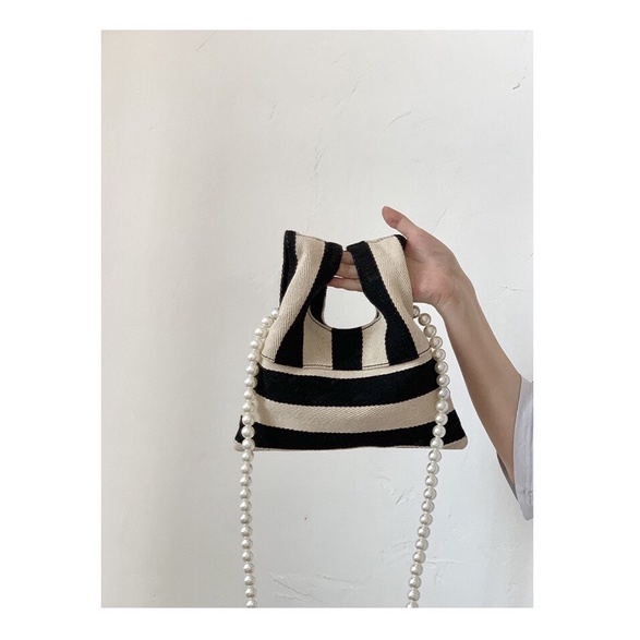 [ Sẵn ] Túi ngọc đeo chéo kiểu Pháp minimal_chất vải dày sắc nét