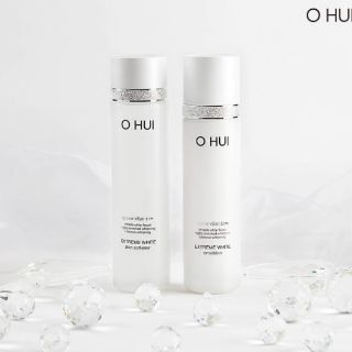 Sữa Dưỡng Trắng Da Ohui Extreme White Emulsion 130ml