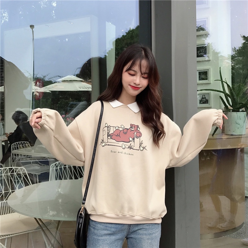 Áo Sweater Có Cổ Dáng Rộng Lót Nhung Dày Dặn In Hình Gấu Thời Trang Mùa Thu