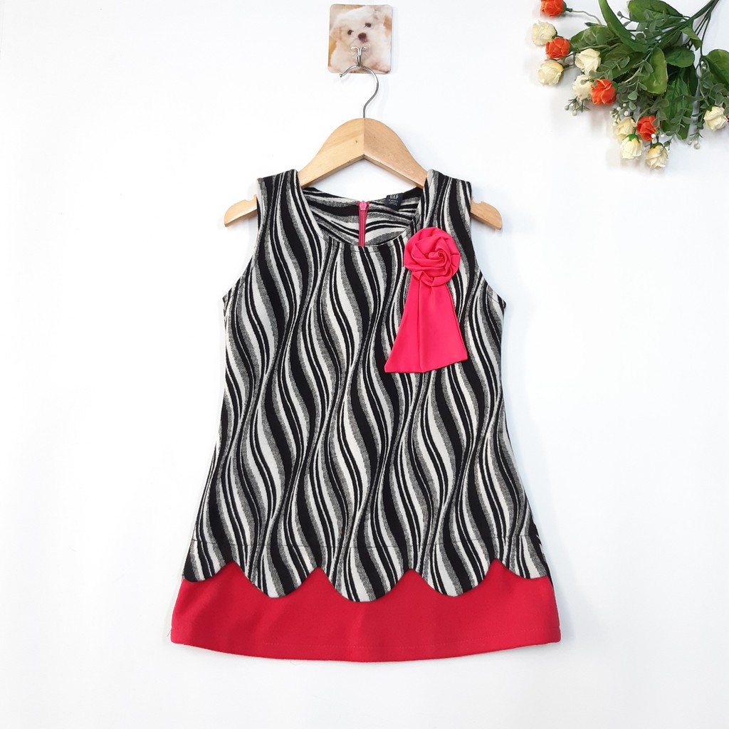 DG59-VT-03- Váy thu bé gái, sát nách, chất dạ nhung, có lớp lót,dáng xuông vằn, size 12-14kg, made in Việt Nam