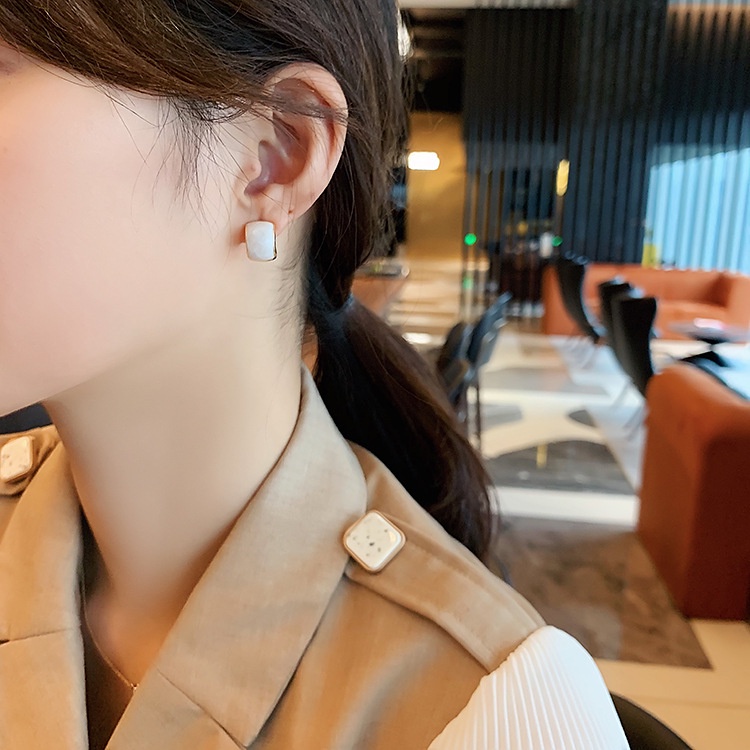 Đôi Bông Tai Mạ Bạc 925 Đính Đá Thời Trang Cho Nữ