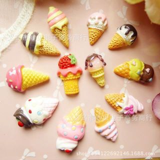 Charm que kem, mô hình cây kem phụ kiện trang trí