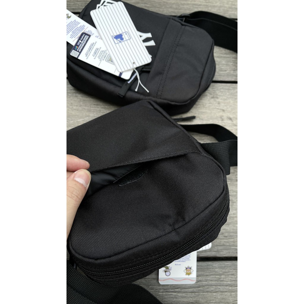 TÚI ĐEO CHÉO MLB SIDE BAG NEWYORK YANKEES CHẤT POLYESTE CAO CẤP, TÚI THỜI TRANG MLB1B80 MÀU ĐEN