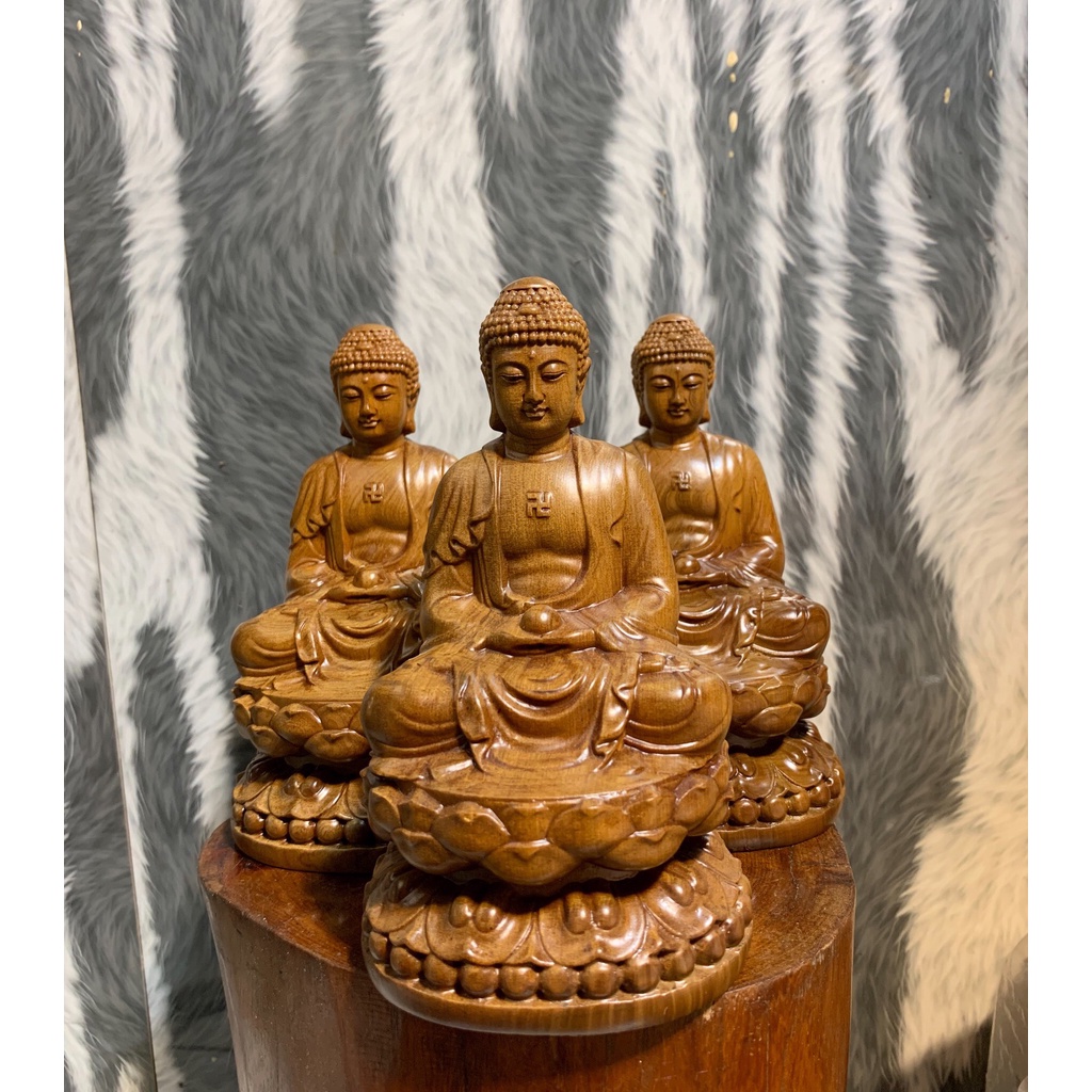 Tượng Phật Thích Ca Mâu ni, Gỗ Bách Sanh Mộc Châu, KT: cao15x9x9