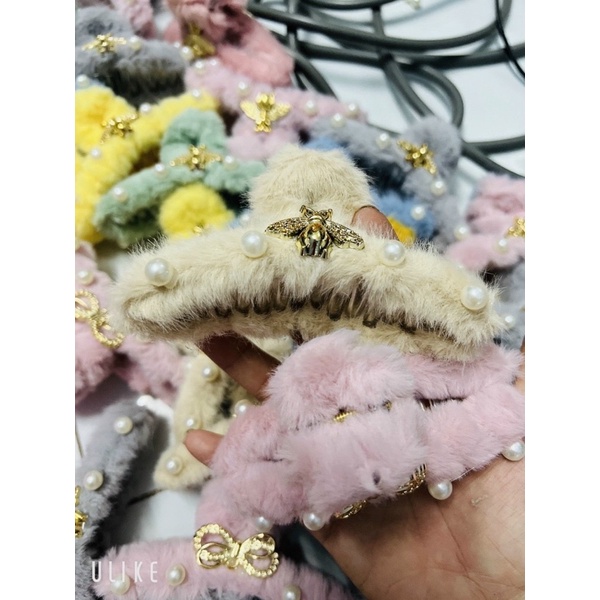 Kẹp Tóc Đính Lông Hàn Quốc (kẹp lớn)