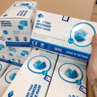 Khau trang y te hop 150 ngan 50 cai