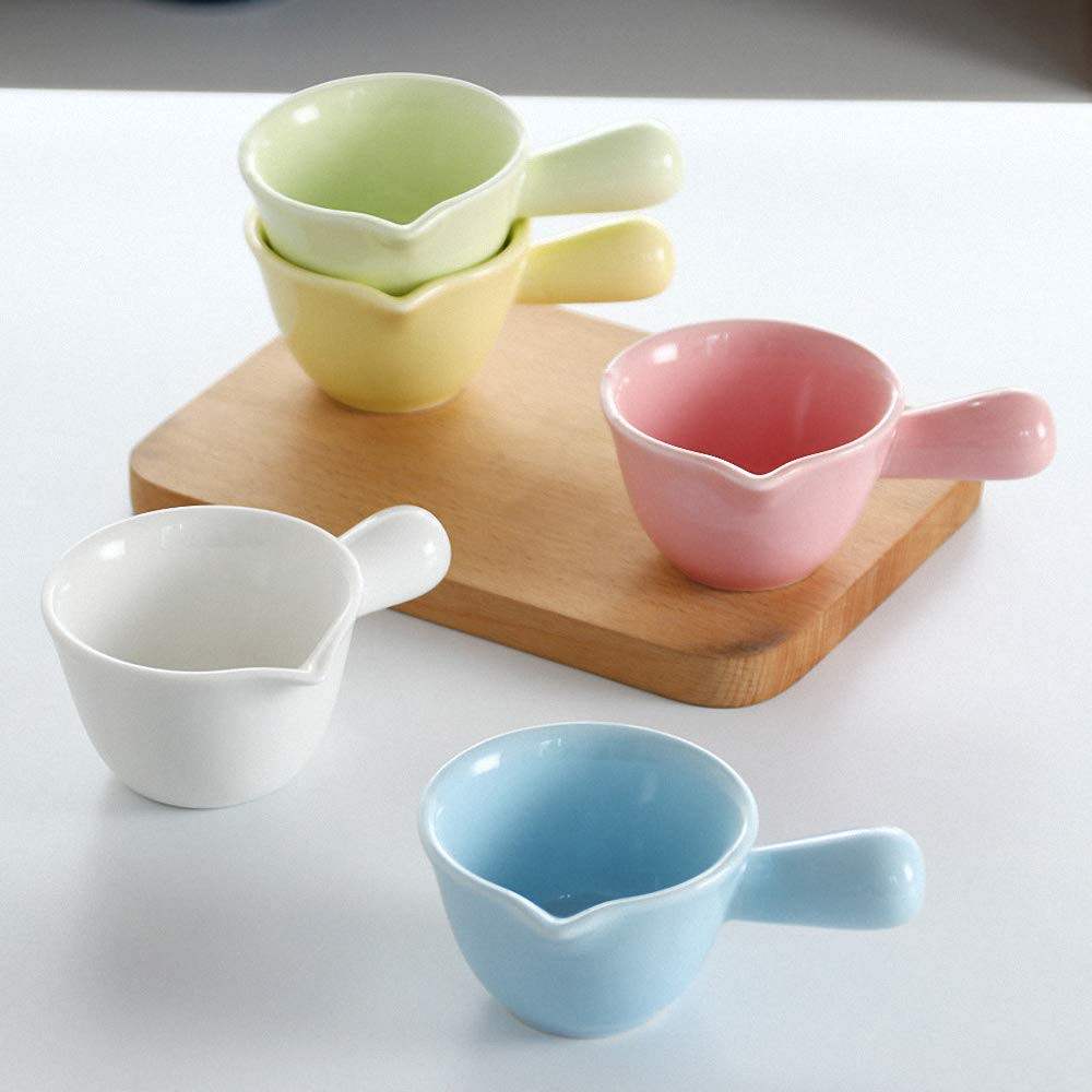 Bát sứ ăn dặm hình gáo tay béo 80ml - Nhiều màu