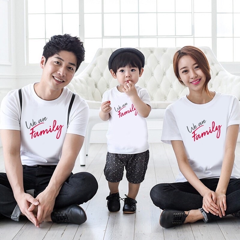 Áo thun đồng phục gia đình WE ARE FAMILY cotton co giãn, dày, mềm mịn