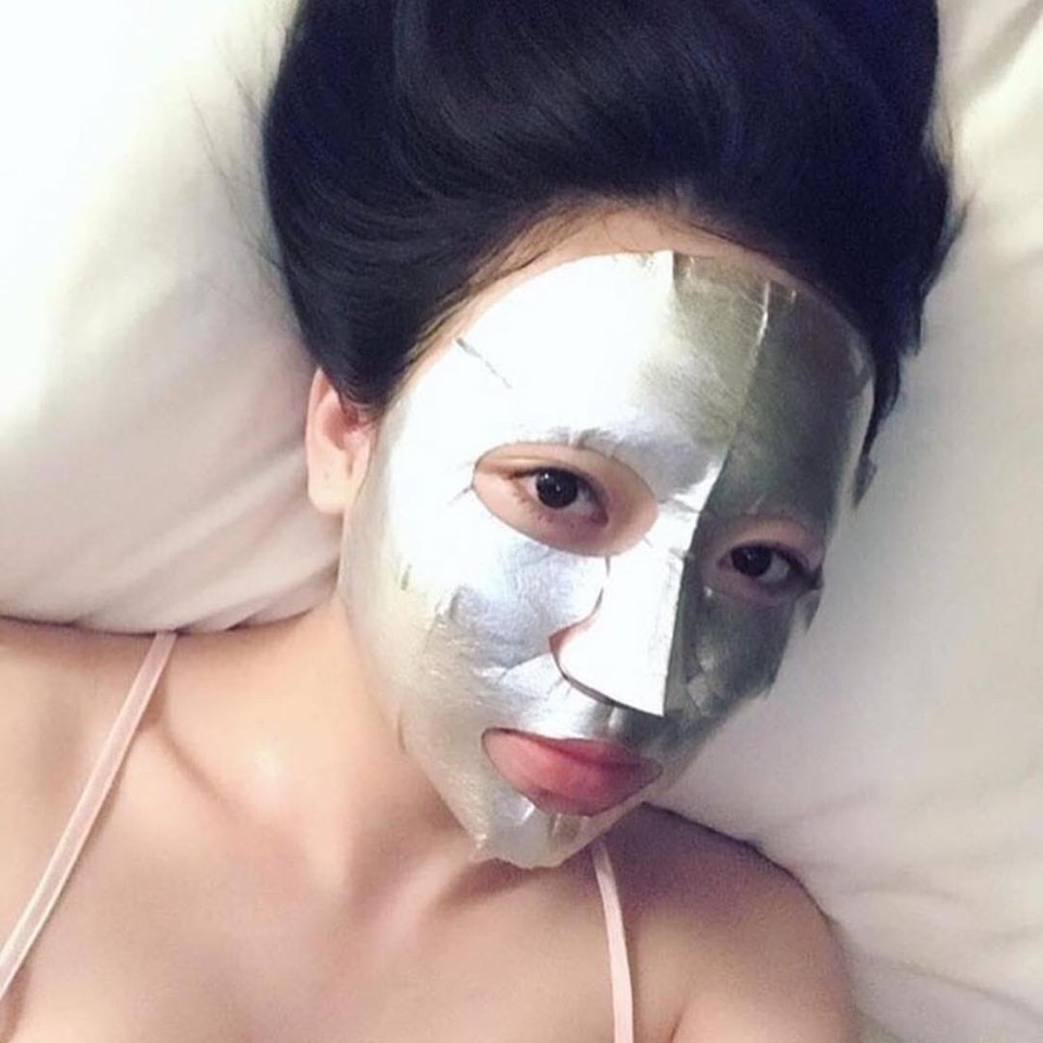 Mặt Nạ BNBG Dưỡng Sáng Cho Mọi Loại Da - Vita Cocktail Brightening Foil Mask