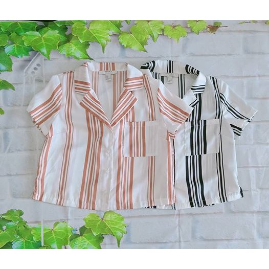 Áo croptop sơmi F21