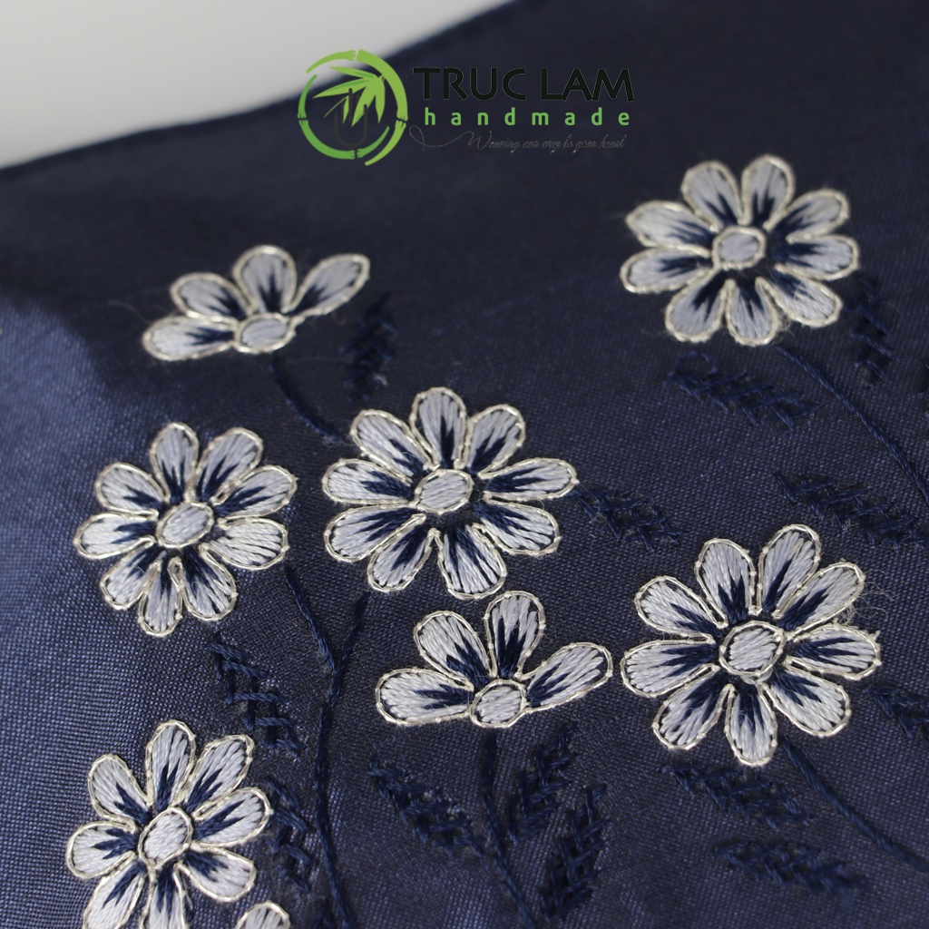 Ví Cầm Tay Túi Đựng Vải Tafta Họa Tiết Hoa Cỏ Kim Tuyến Thêu Tay - Trúc Lâm Handmade