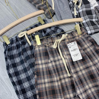 Quần baggy kẻ caro