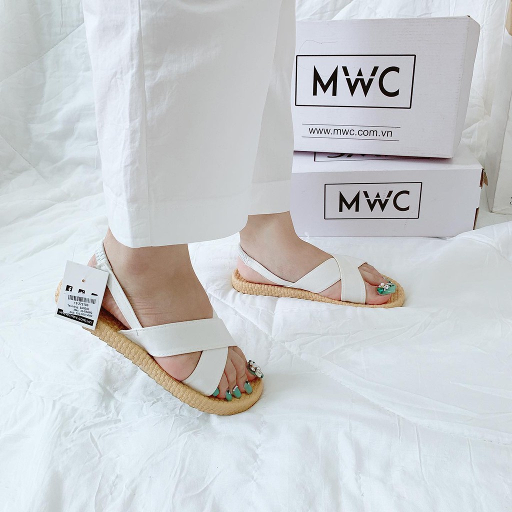 Giày Sandal Nữ MWC Đế Bệt Cao Su Quai Chéo Cá Tính NUSD- 2721
