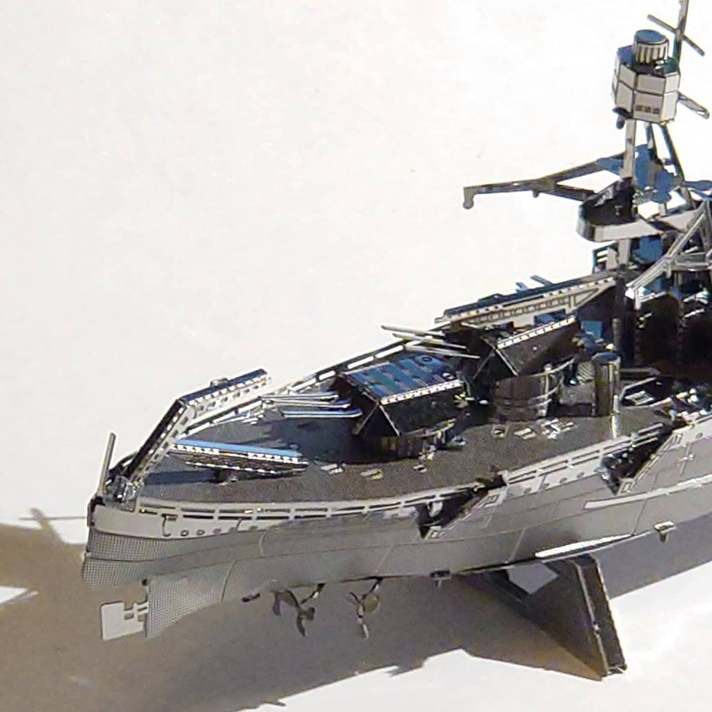 Mô hình 3D Kim Loại Lắp Ráp Thiết Giáp Hạm USS Arizona BB-39 Thuộc Hạm Đội Hải Quân Mỹ