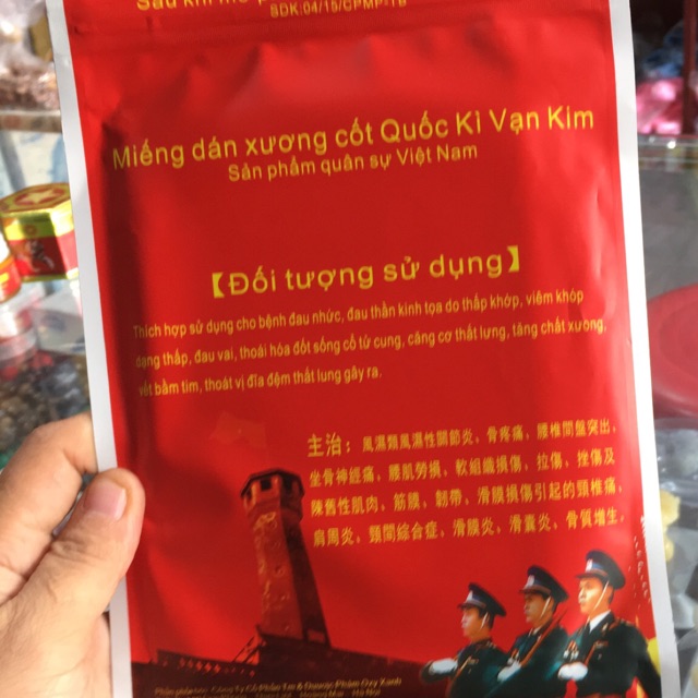 Combo 30 cao dán quốc kì