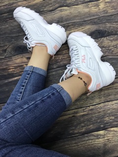 GIÀY FILA TRẮNG HỒNG PHẤN(tặng móc khoá)