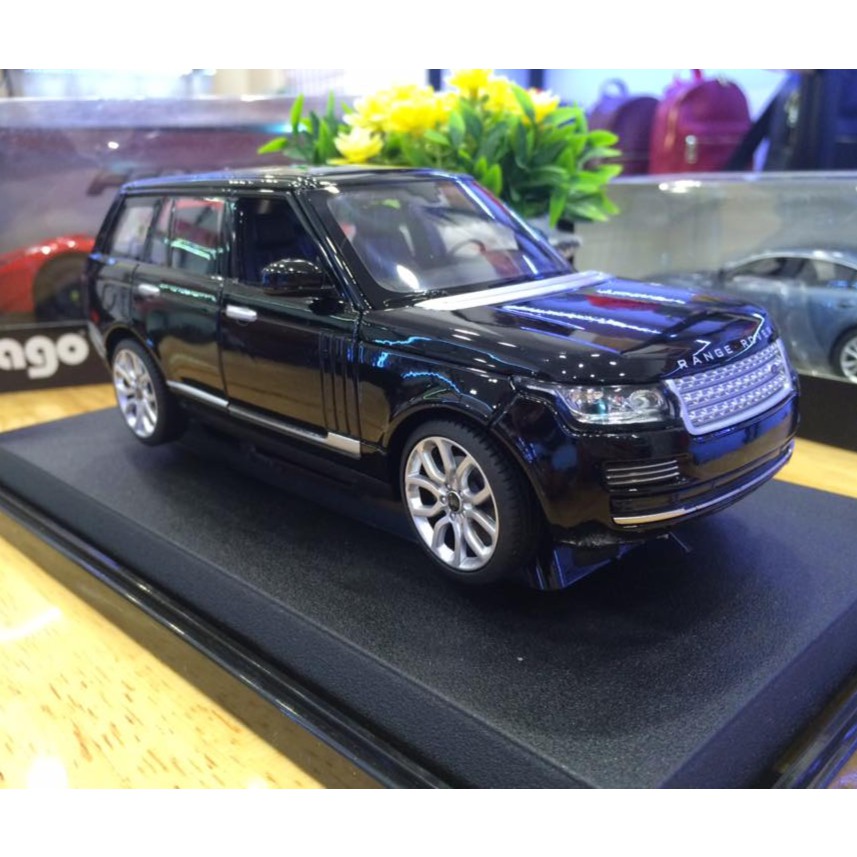 Xe mô hình chất lượng Land Rover Ranger Rover Tỉ Lệ 1:24 màu đen