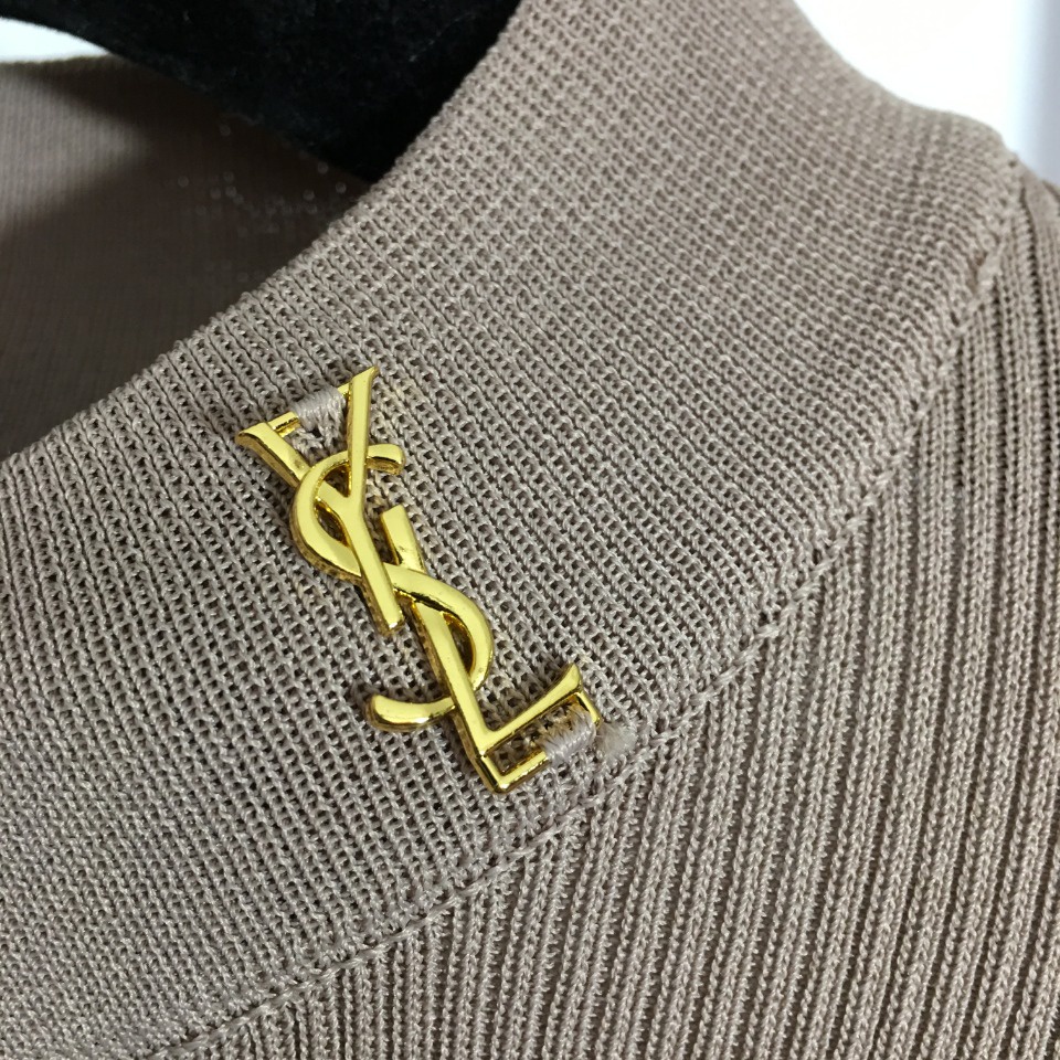 Áo len nữ thời trang cao cấp Yves Saint Laurent YSL thiết kế tối giản phong cách trẻ trung