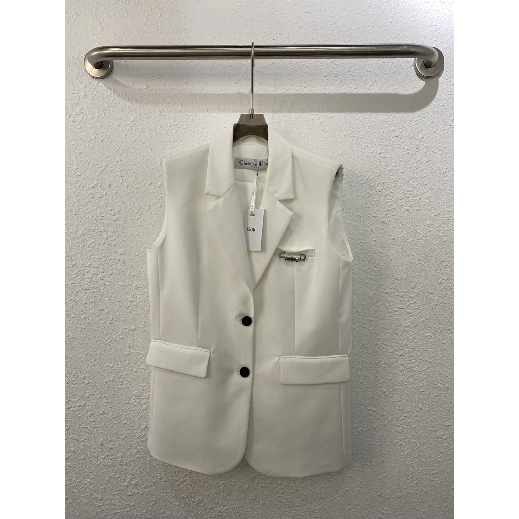Áo vest nữ không tay Dior CD kiểu dáng sành điệu, thời thượng💥