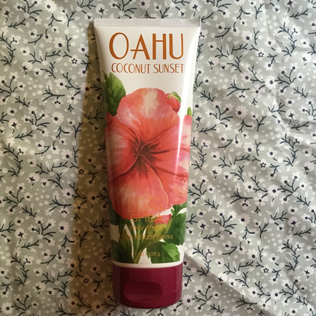 Kem dưỡng ẩm cơ thể Bath &amp; Body Works Oahu Sunset Coconut Body Cream 226g (Mỹ)