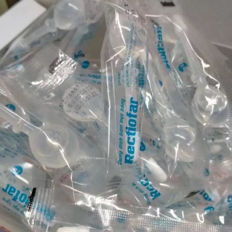 Bơm trực tràng, bơm đi cầu Rectiofar 3ml cho bé