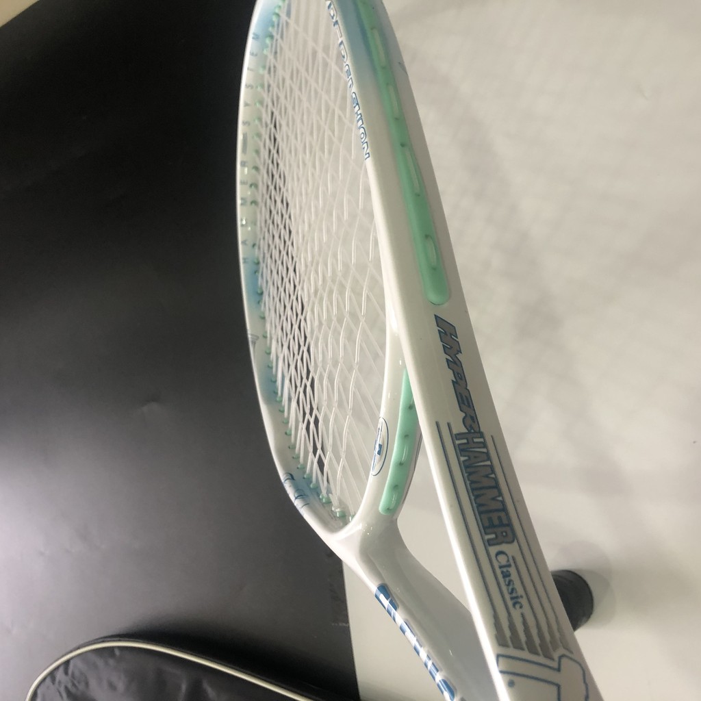 Vợt Tennis FASHION Sợi Carbon, Vợt Siêu Nhẹ Cho Người Mới Chơi ( Tặng Kèm Băng Bảo Vệ Cổ Tay , Dây Cuốn Cán Vợt )