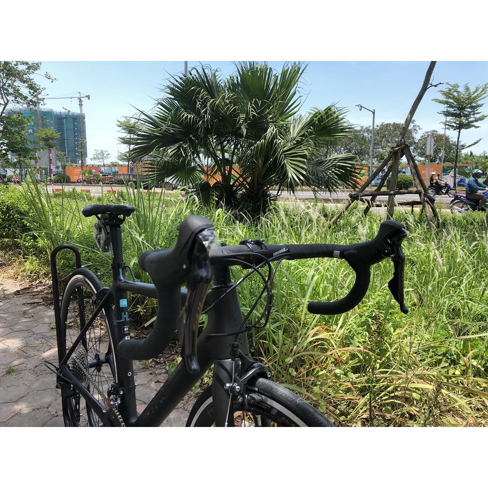 Xe đạp đua khung cacbon  Missile Stacato 2021