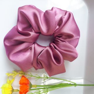 Khách sỉ - Cột tóc vải Scrunchies lụa tơ cao cấp ( y hình)