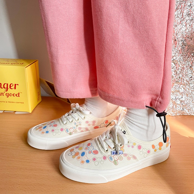 Giày Ulzzang Nữ Đế Bằng Buộc Dây Hình Hoa Em Bé Ngoan Siêu Dễ Thương Chất Canvas  BM15-Molita