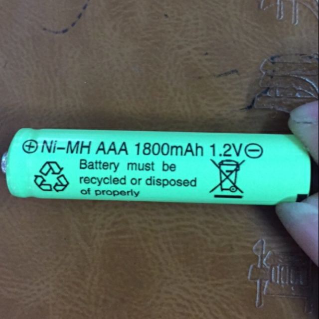 Pin NI-MH AAA  1800 mAh 1,2V giá tốt nhất