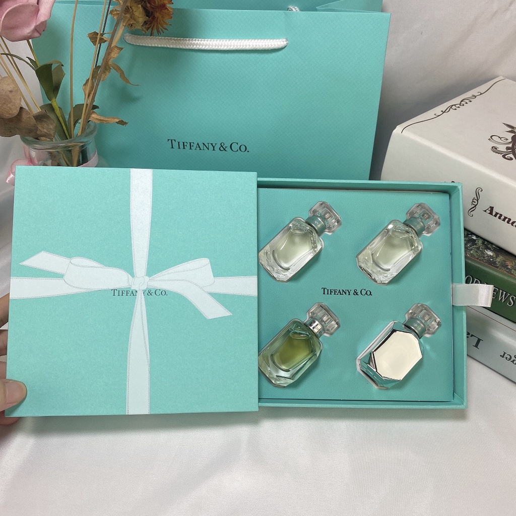 【Tặng 1 lọ nước hoa 2ml】Nước hoa kim cương mẫu Tiffany & Co hộp bốn mảnh 5ml hương thơm lâu dài