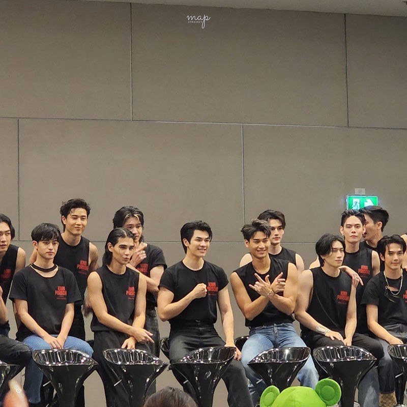 Áo Thun Cotton Ngắn Tay In Hình Kinnporsche The Series Miliapo Buildbible