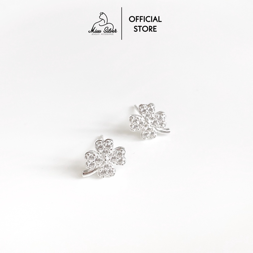 Khuyên tai bạc Miuu Silver cỏ 4 lá đính đá xinh xắn