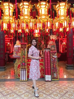 Váy hoạ tiết