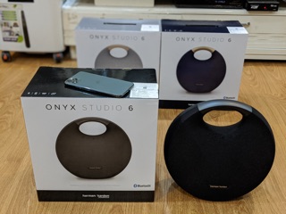 Loa Harman Kardon Onyx Studio 6