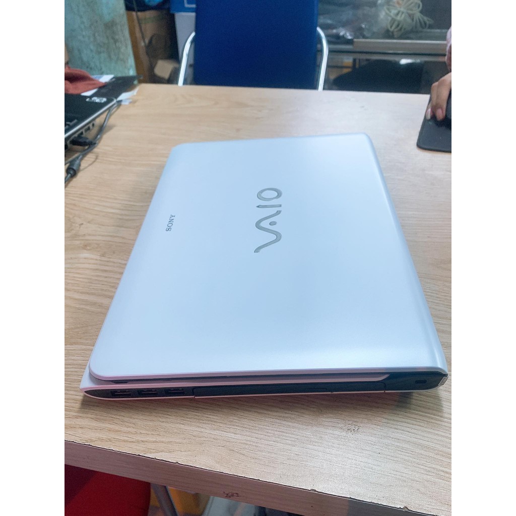 Laptop Sony vaio SVE15 Sang chảnh chíp core i5-3210M/4GB/HDD 500GB HD 4000~2g game mượt. Tặng chuột | BigBuy360 - bigbuy360.vn