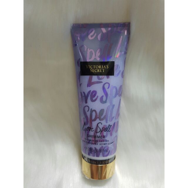 Nước thơm và lotion Victoria's Secret
