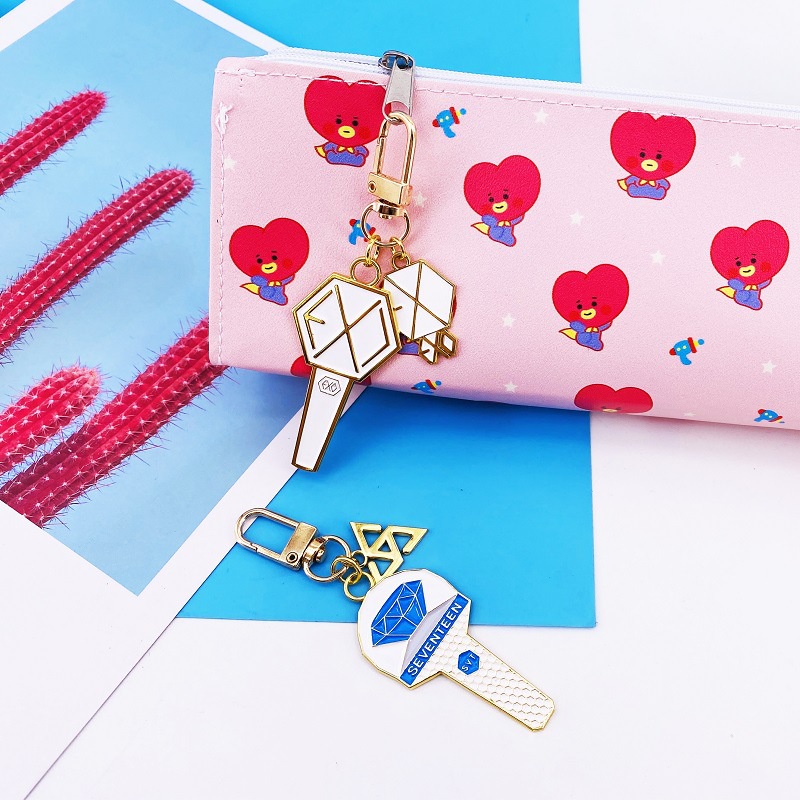 Móc khóa kim loại hình nhóm nhạc BTS BLACKPINK NCT TWICE GOT7 EX SEVENTEEN STRAYKIDS