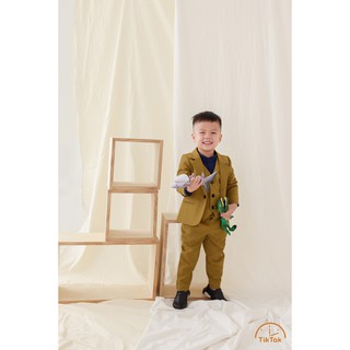 SET QUẦN ÁO VEST BÉ TRAI MÀU VÀNG ĐỒNG