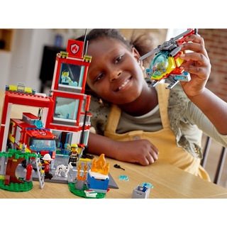 LEGO City 60320 Sở Cứu hoả