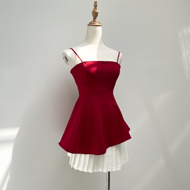 Áo 2 dây đuôi xòe kiểu peplum dễ thương thanh lịch